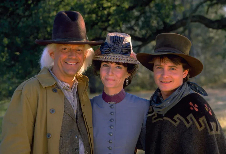 Clara Clayton (Mary Steenburgen), Marty McFly (Michael J. Fox) et Doc Brown (Christopher Lloyd)